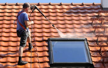 roof cleaning Hirael, Gwynedd